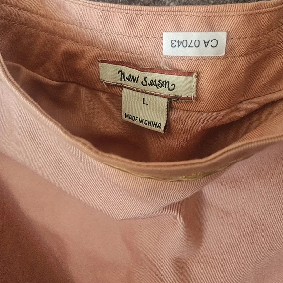 Gorgeous Vintage Beaded Pink Flower Skirt. Large. - Picture 3 of 8